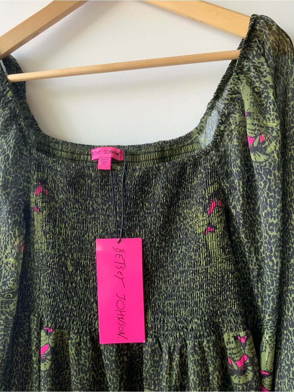 NWT Betsey Johnson Olive Green Animal print leopardLong Sleeve Midi Dress - Med - Picture 3 of 8